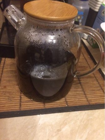 Стеклянный чайник с фильтром с AliExpress с чаем
