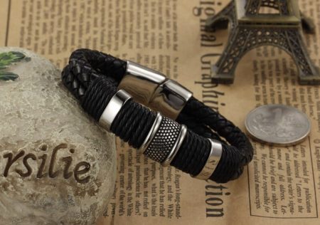Мужской модный кожаный браслет с AliExpress на картинке